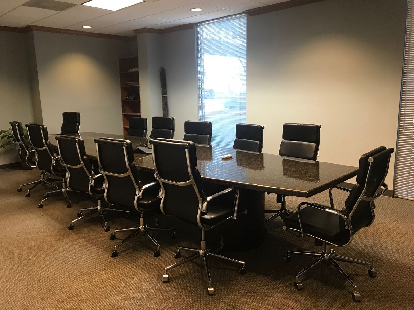 7701 Suite 100